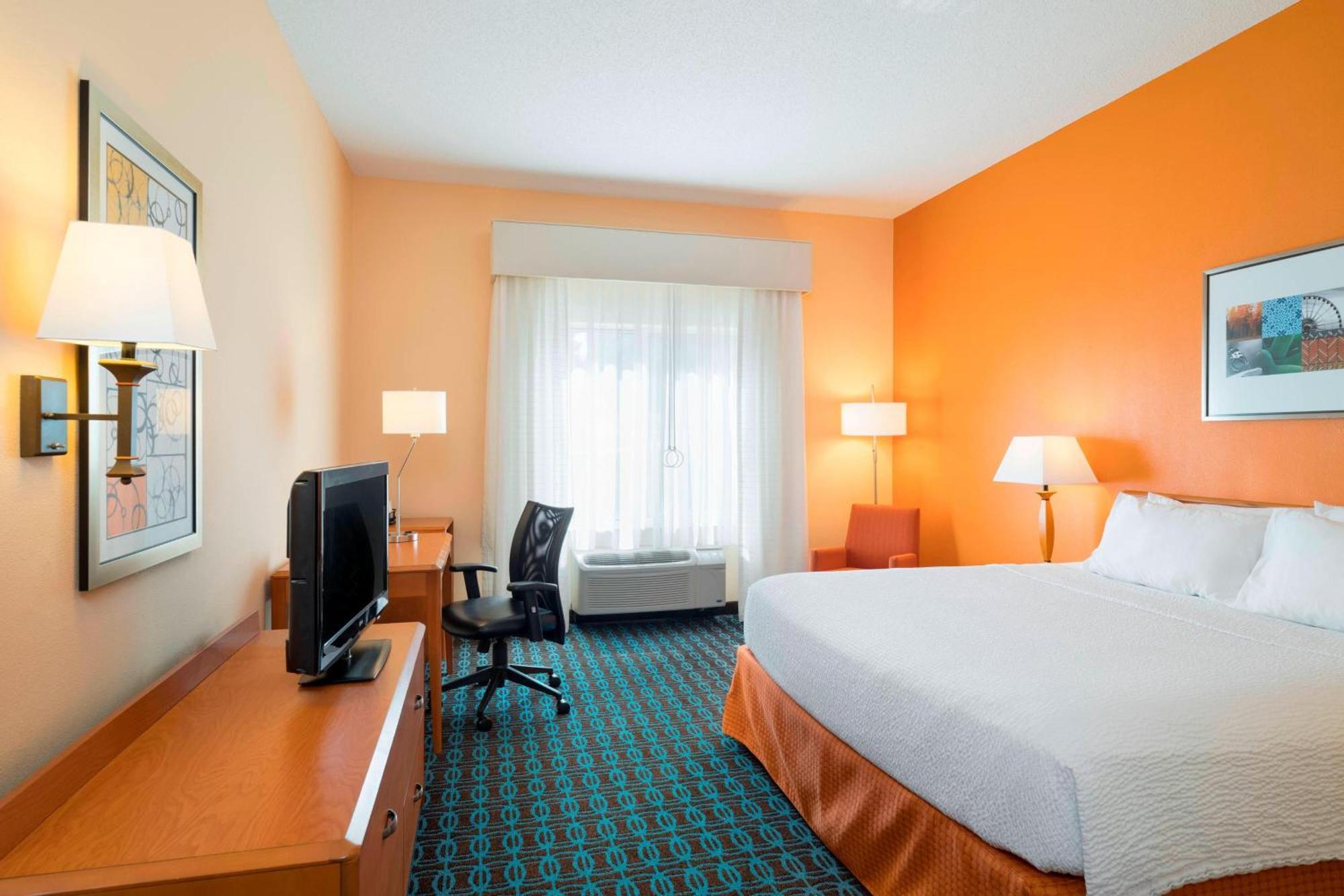 Fairfield Inn & Suites By Marriott State College Exterior foto