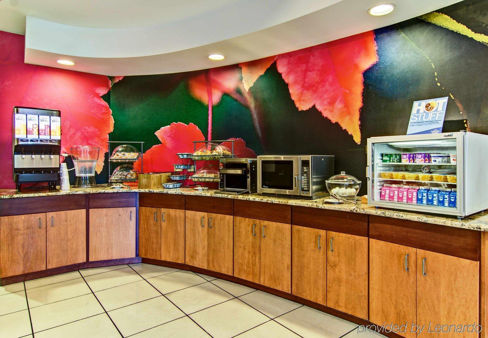 Fairfield Inn & Suites By Marriott State College Exterior foto