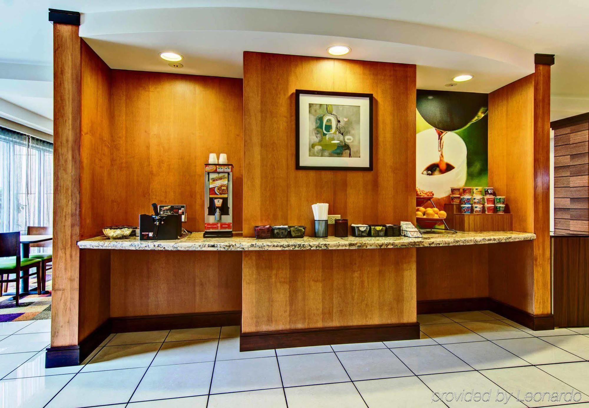 Fairfield Inn & Suites By Marriott State College Exterior foto