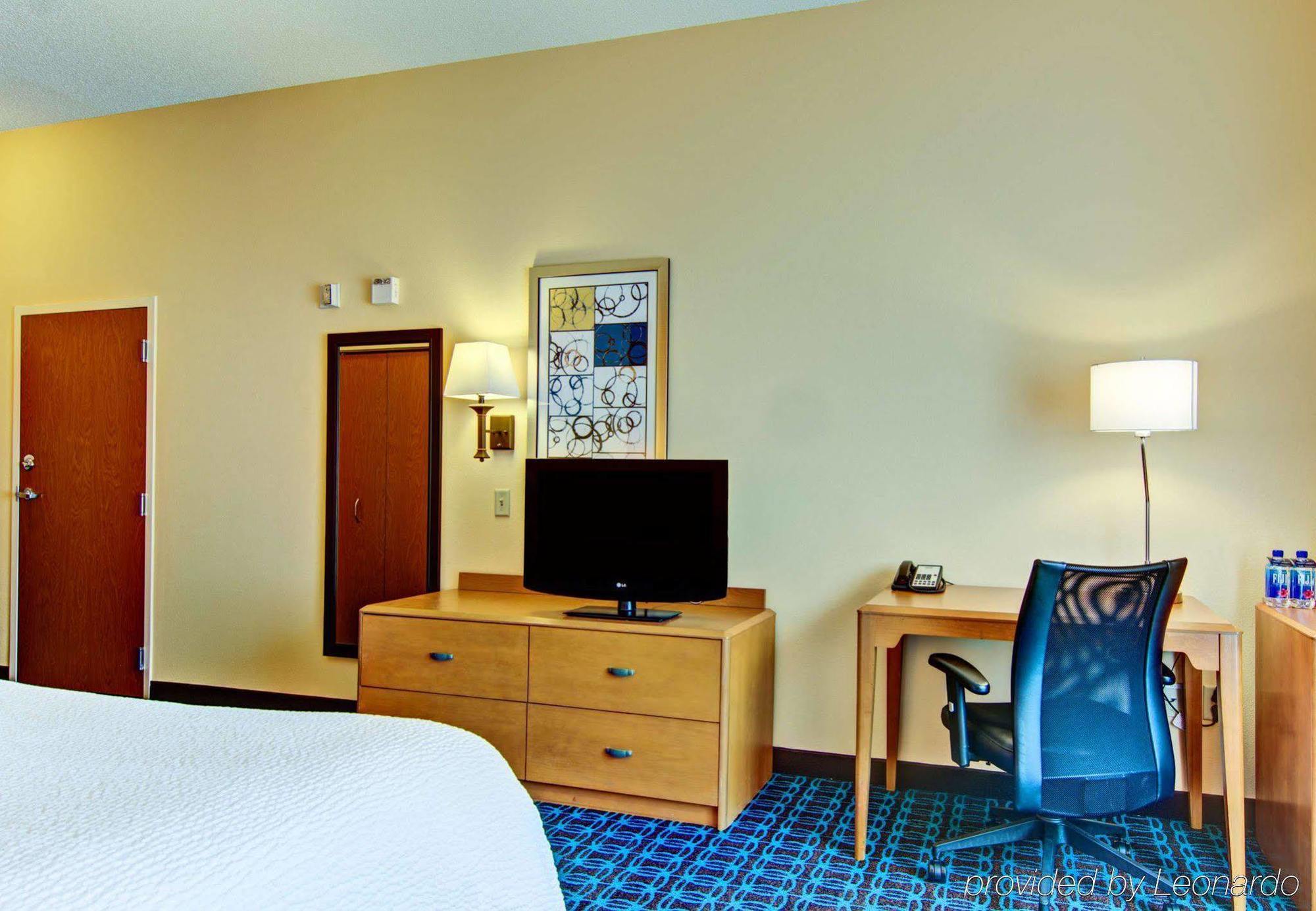 Fairfield Inn & Suites By Marriott State College Exterior foto